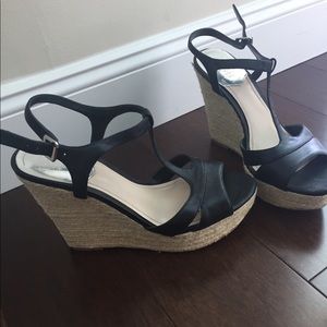 Vince Camino size 91/2 sandals